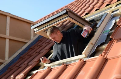 Pose de fenêtres de toit Velux à Berdoues
